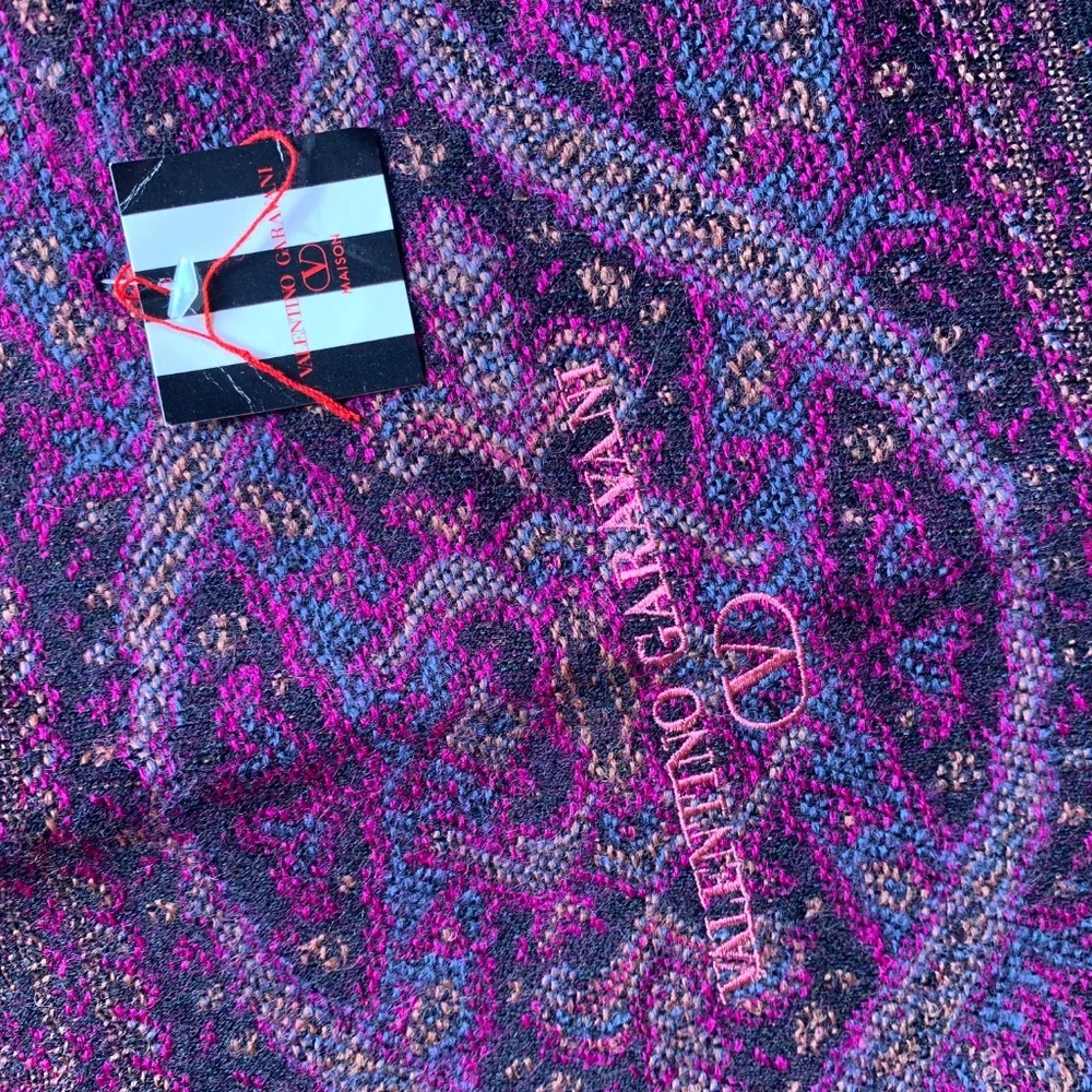 Valentino Garvanni Multicolor Square Scarf/muffler